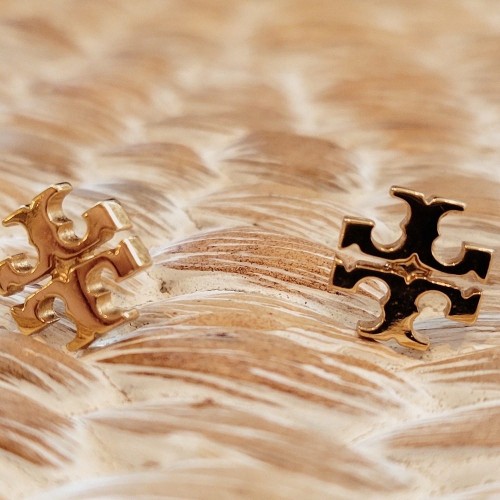 Tory Burch Logo Stud Earrings - Gold